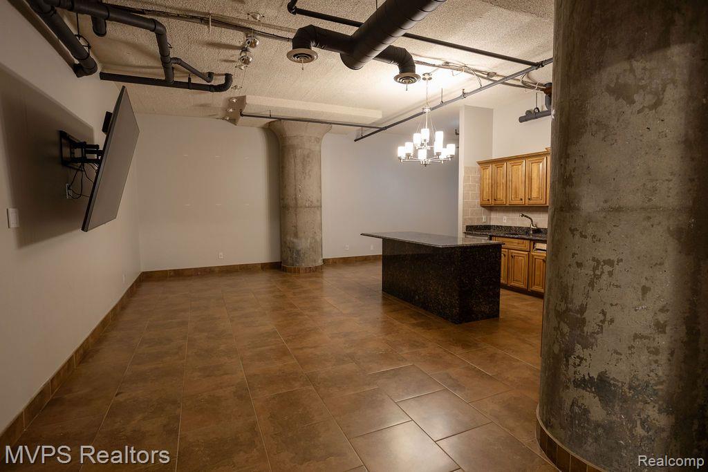 6533 E JEFFERSON Avenue, 137, Detroit, MI 48207 — Photo 7