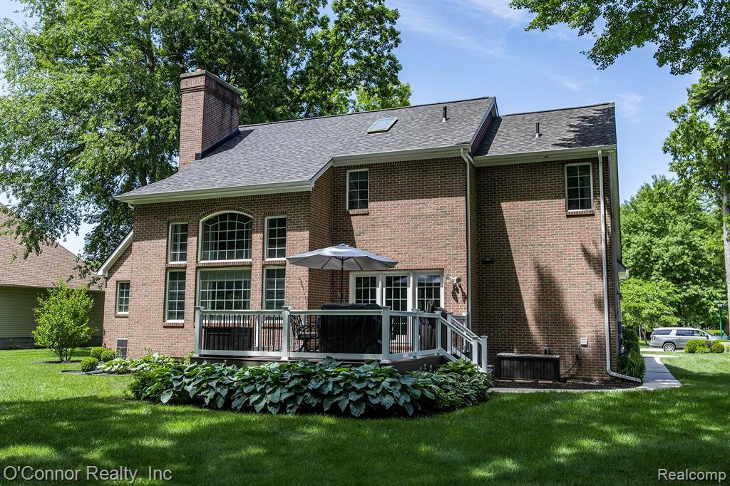 3239 Turnberry, Port Huron, MI 48060 — Photo 34