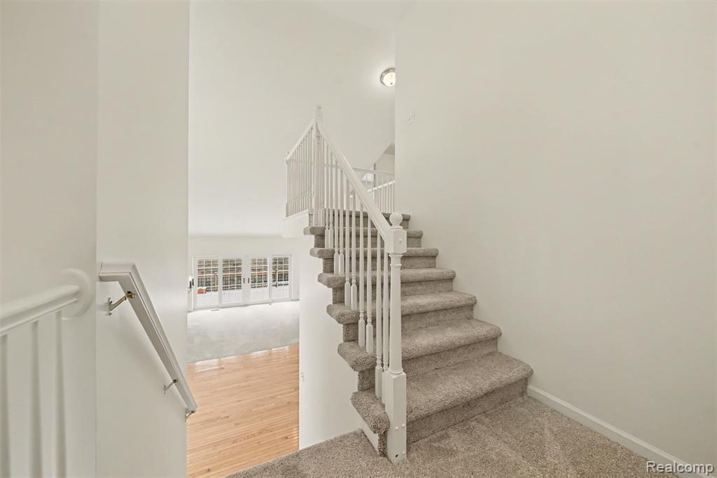 638 W Bluff Court, 31, Rochester Hills, MI 48307 — Photo 30