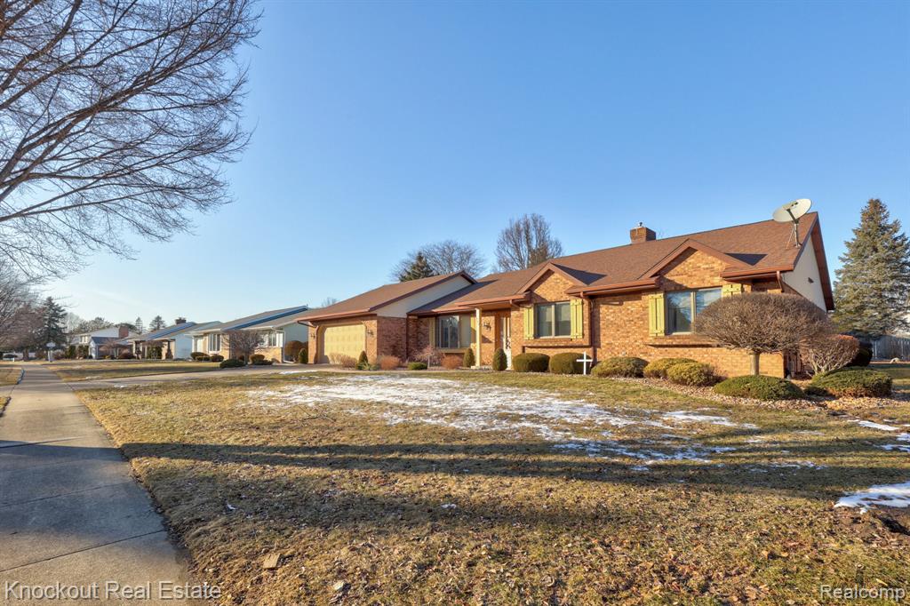 686 Willow Lane, Frankenmuth, MI 48734 — Photo 4