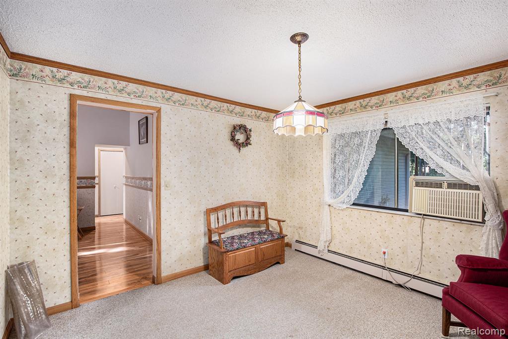 7334 Parkwood Drive, Fenton, MI 48430 — Photo 14