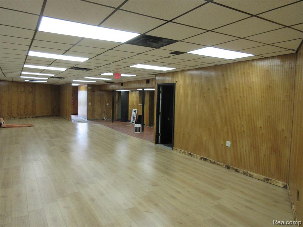 21665 GROESBECK Highway, Warren, MI 48089 — Photo 9