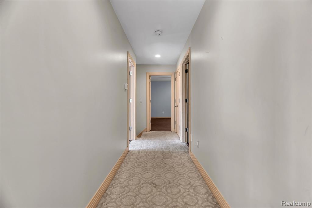 5779 Pinecrest Estates Drive, Ann Arbor, MI 48105 — Photo 46