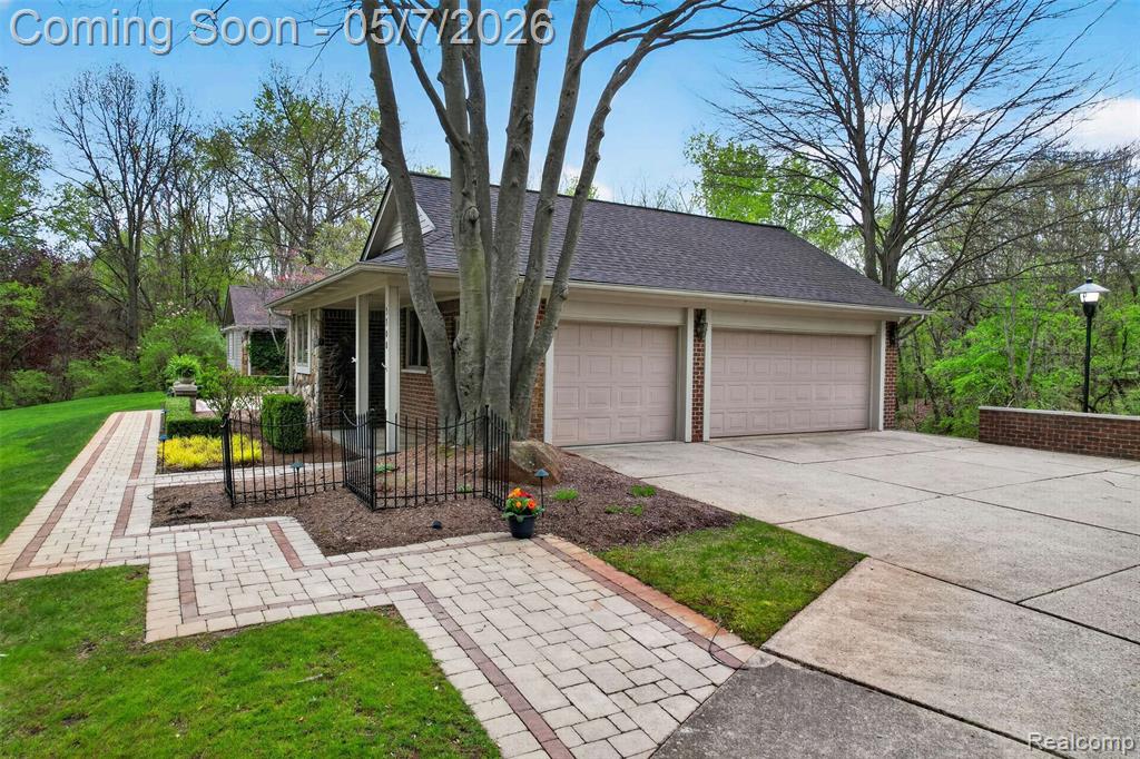 5300 Old Mill Road, Rochester, MI 48306 — Photo 41