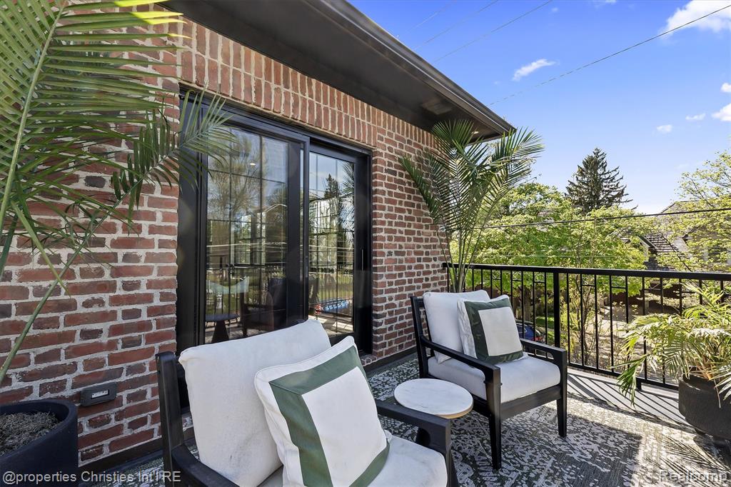 850 GREENWOOD Street, Birmingham, MI 48009 — Photo 43
