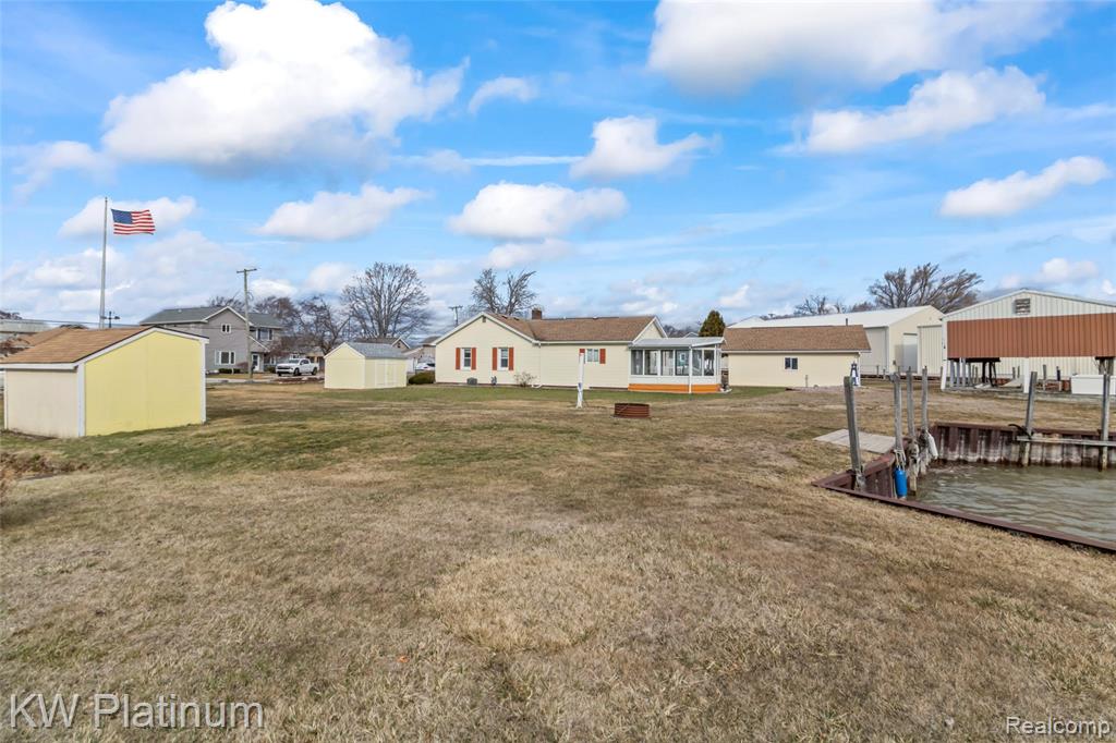 7811 Alexandria Drive, Ira, MI — Photo 8