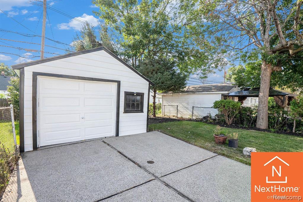 6553 ORCHARD Avenue, Dearborn, MI 48126 — Photo 5