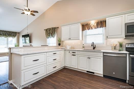3579 Wedgewood Drive, Lapeer, MI 48446 — Photo 6