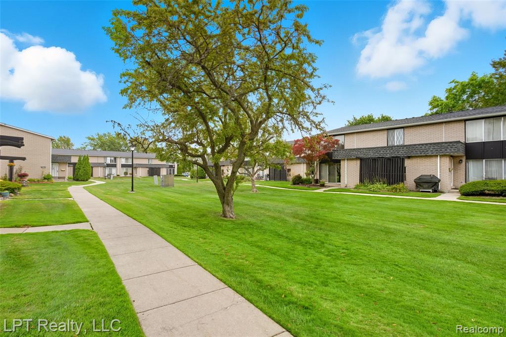8715 Kennedy Circle, 1, Warren, MI 48093 — Photo 27
