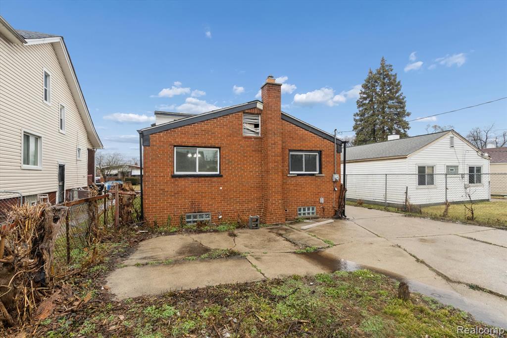 18821 Albany Street, Detroit, MI 48234 — Photo 25
