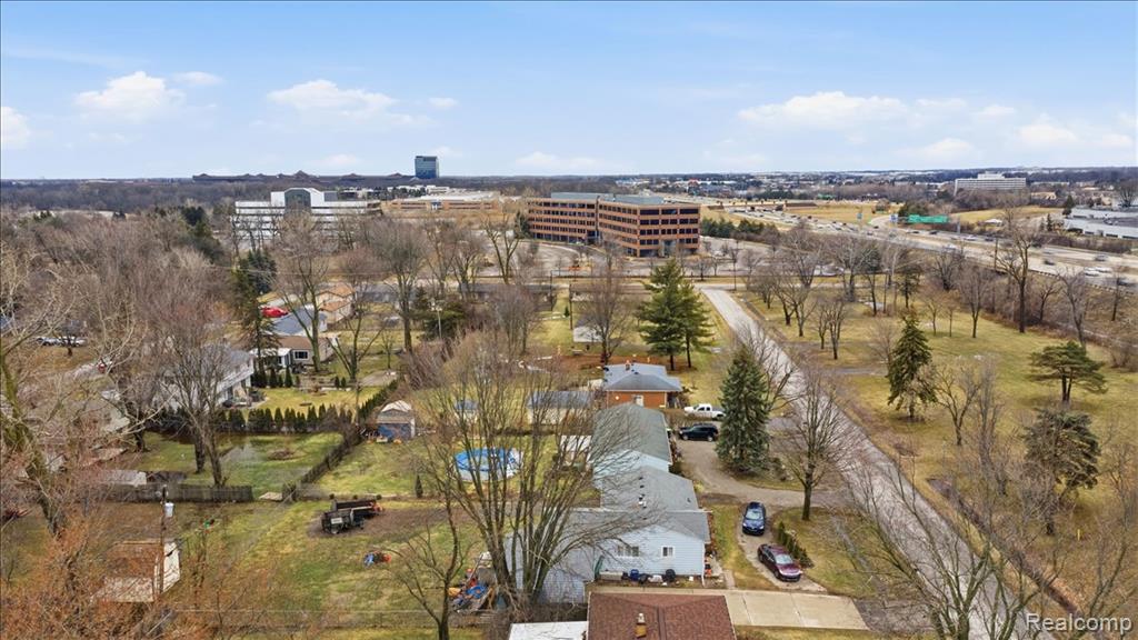 2160 Phillips Road, Auburn Hills, MI 48326 — Photo 48