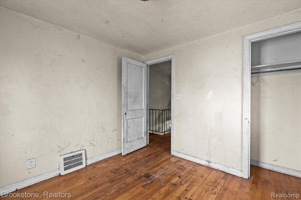 15508 Saint Marys Street, Detroit, MI 48227 — Photo 10