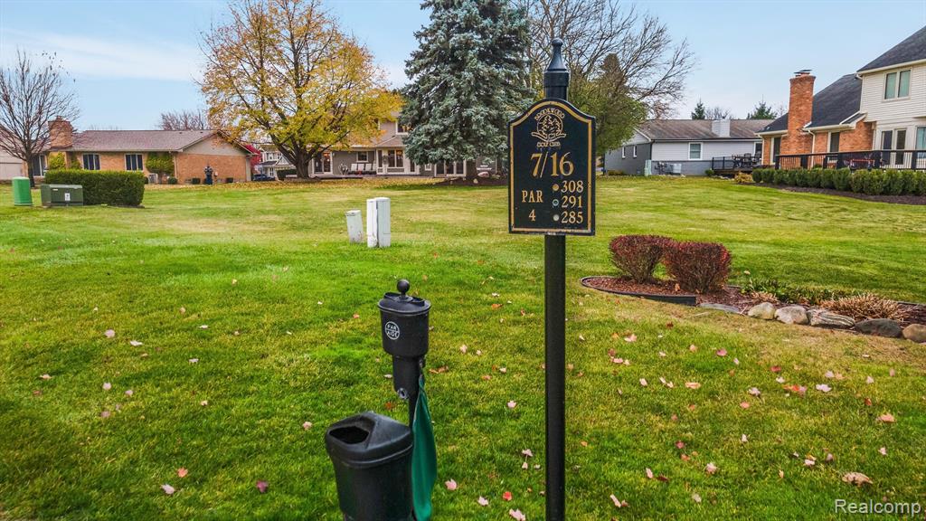682 Heritage Lane S, Rochester Hills, MI 48309 — Photo 55