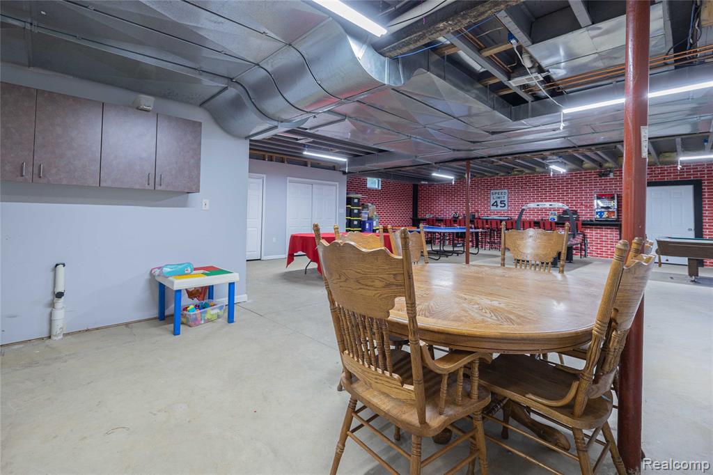 21855 Huron River Drive, New Boston, MI 48164 — Photo 44