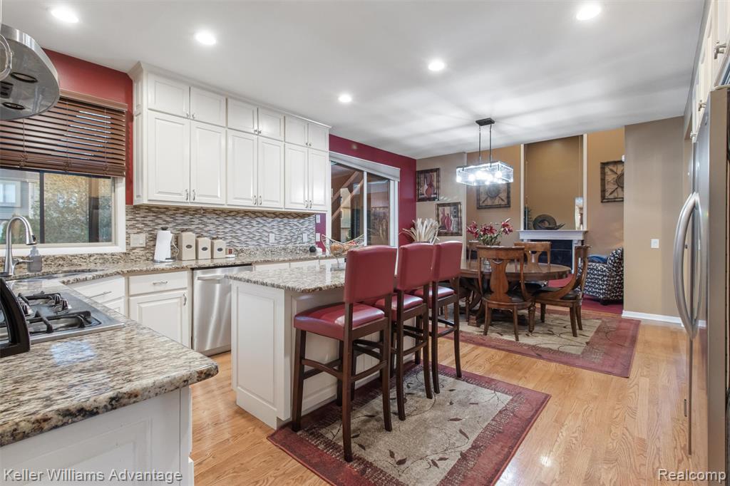 4656 Stoneview, West Bloomfield, MI — Photo 21