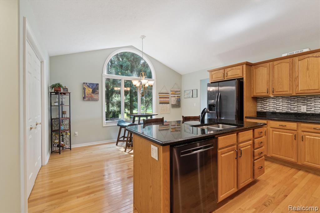 4273 Fairway Lane, Jackson, MI 49201 — Photo 19