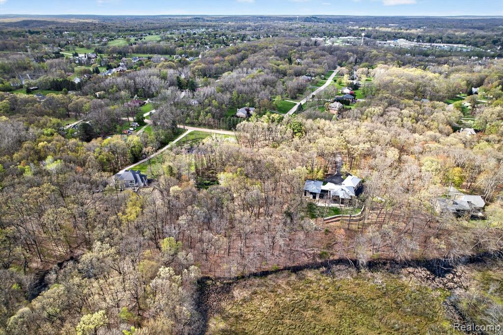 6944 Cooley Lake Road, White Lake, MI 48383 — Photo 14