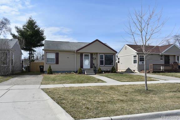 26103 Palmer Boulevard, Madison Heights, MI 48071 — Photo 23