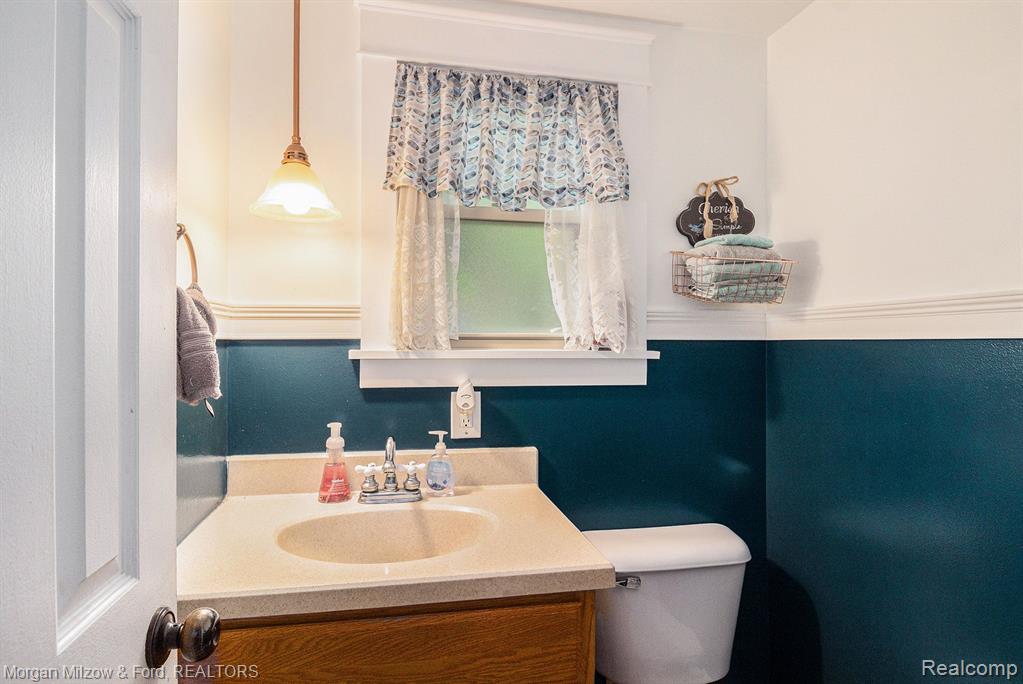 5010 Parview Drive, Clarkston, MI — Photo 12
