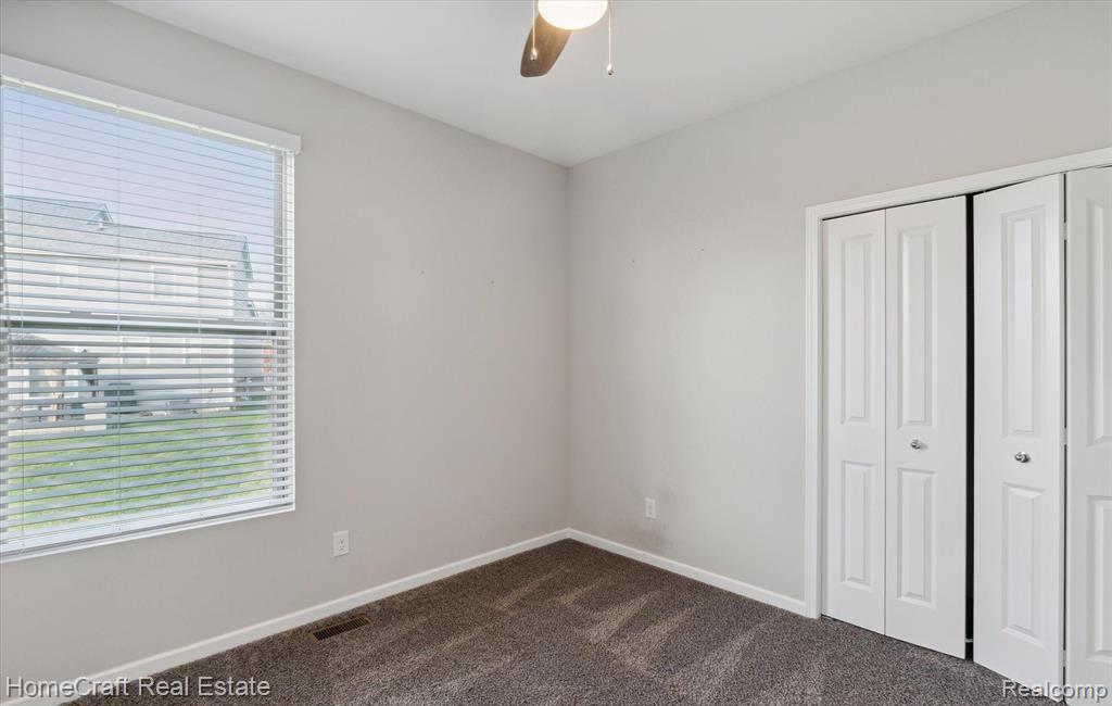8155 STAMFORD Drive, Ypsilanti, MI 48198 — Photo 21