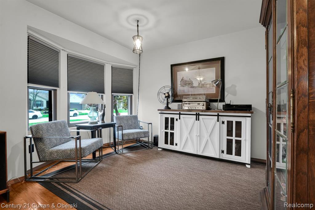 21539 Deerfield Drive, Woodhaven, MI 48183 — Photo 9