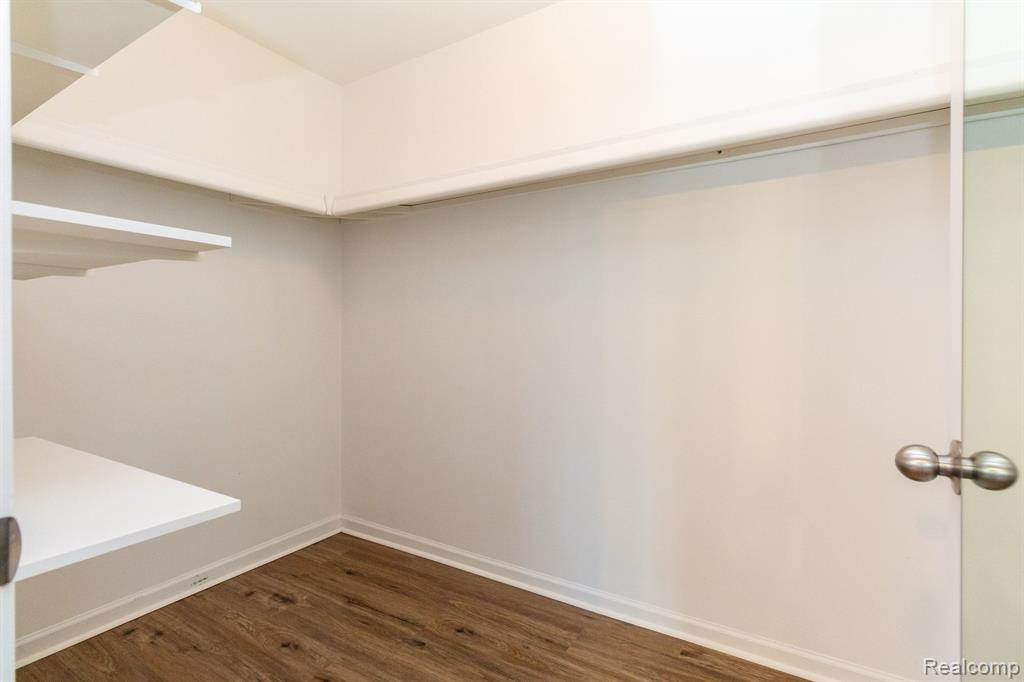 23278 Stromp Court, Trenton, MI 48183 — Photo 16