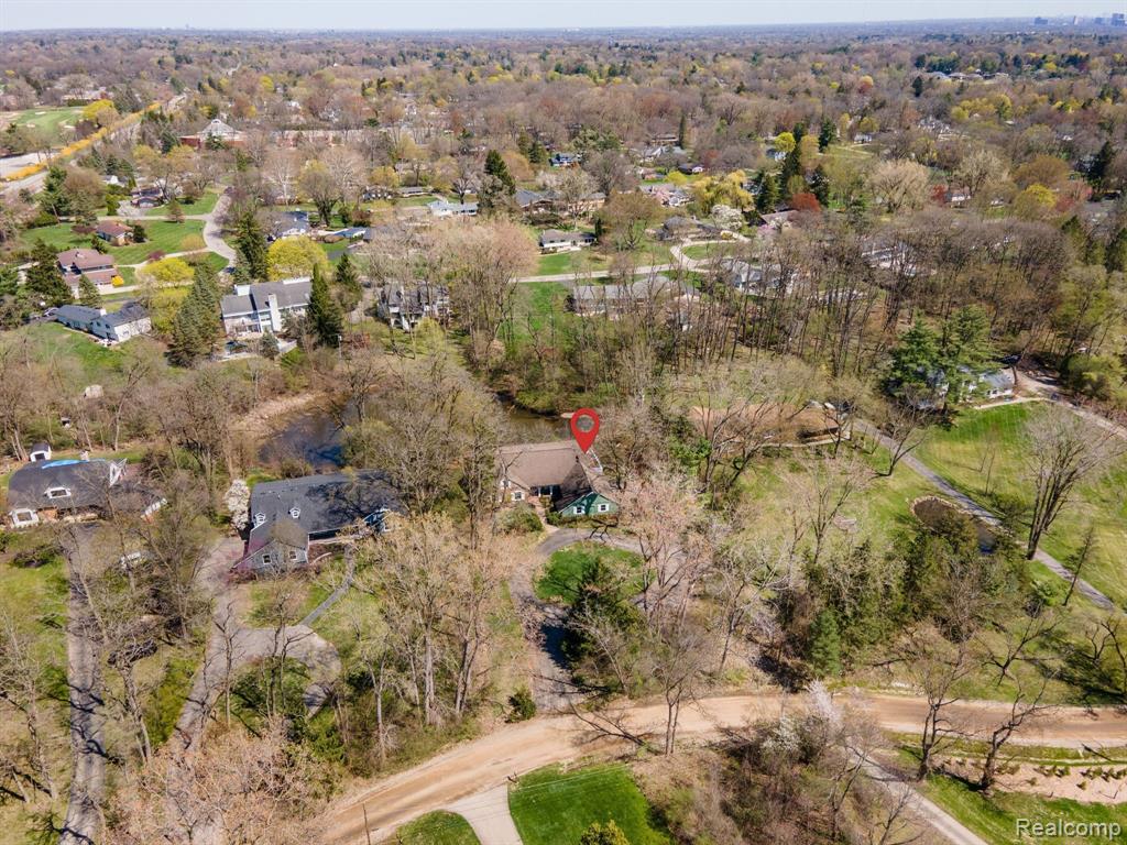 6609 Bloomfield Lane, West Bloomfield, MI — Photo 59
