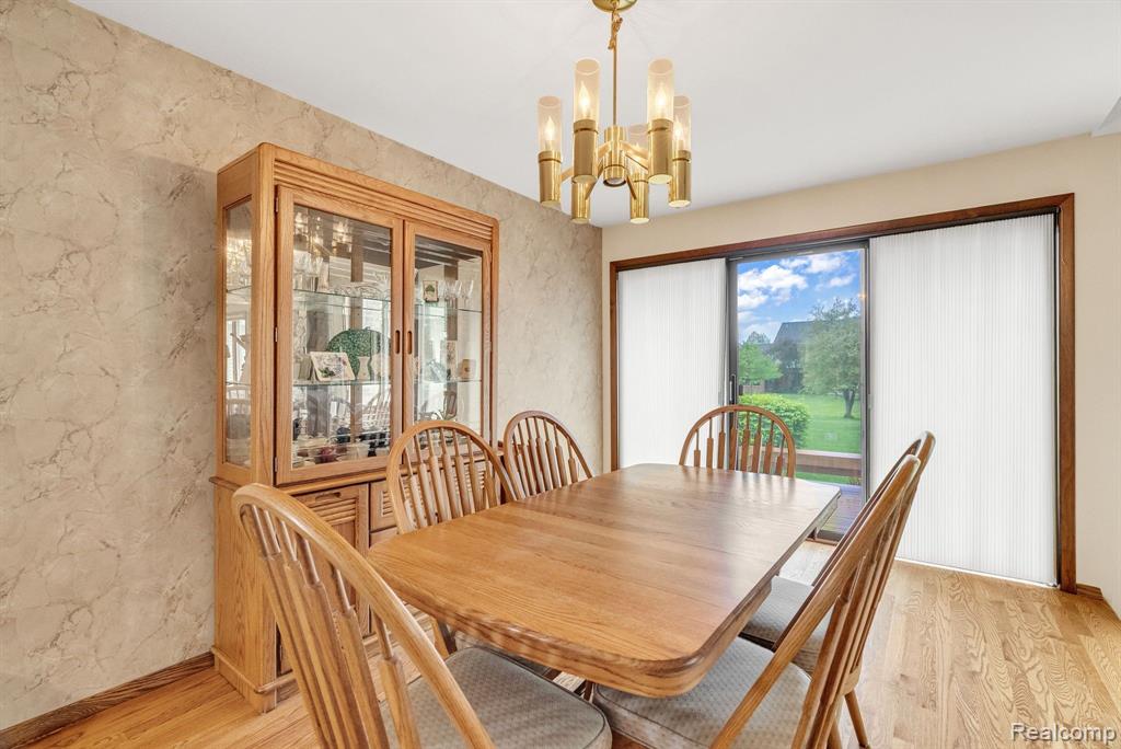 836 BOUTELL Drive, Grand Blanc, MI 48439 — Photo 16