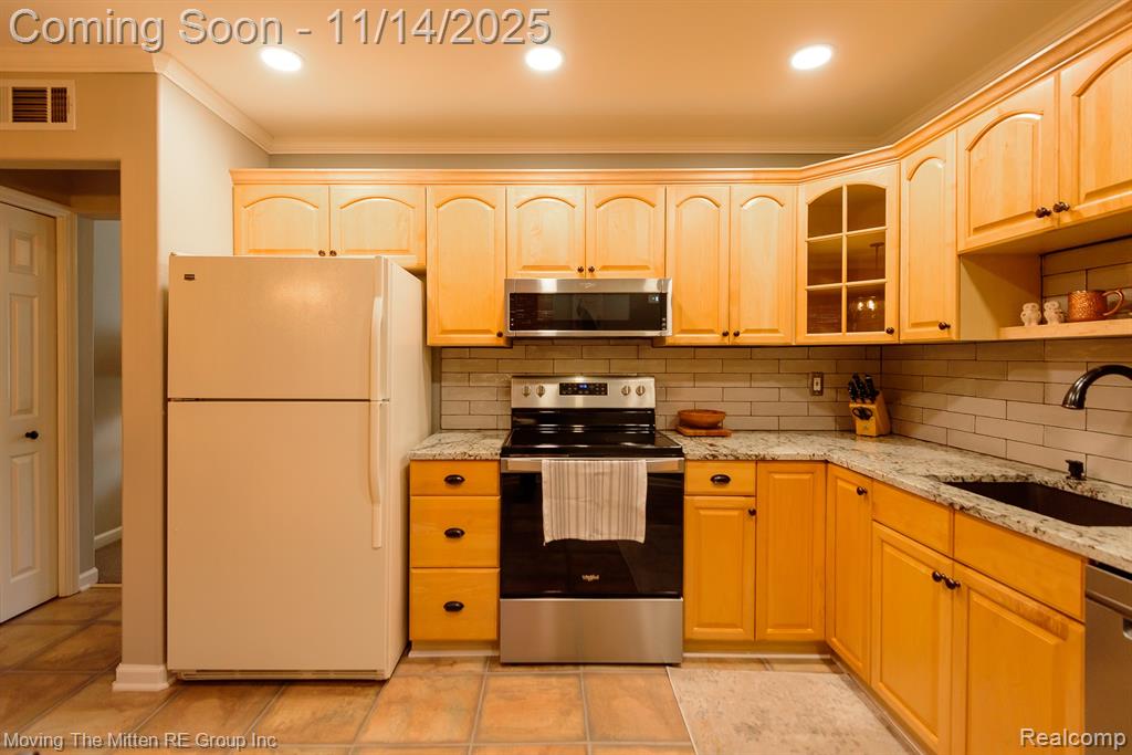 13377 Rawsonville Road, Belleville, MI 48111 — Photo 9