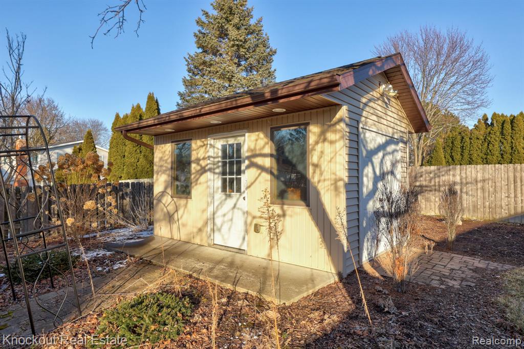 686 Willow Lane, Frankenmuth, MI 48734 — Photo 40