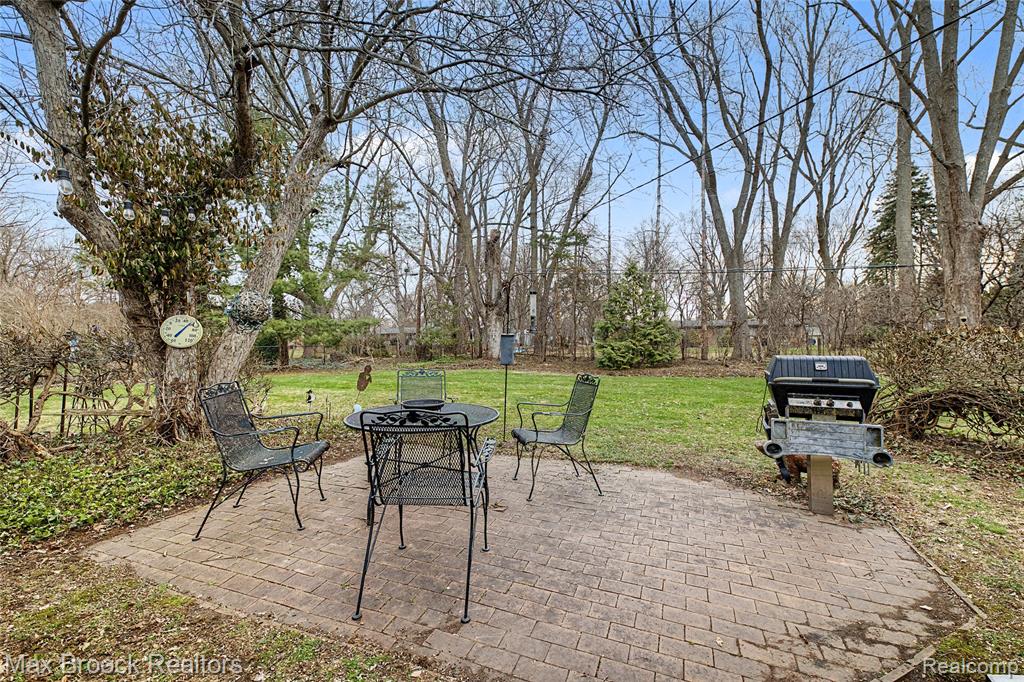Patio to yard