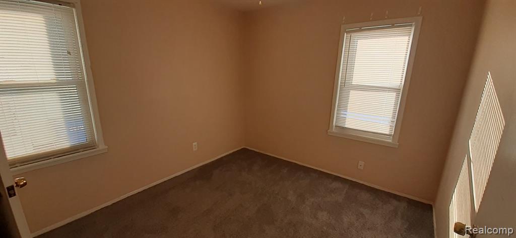 8662 FORD Avenue, Warren, MI 48089 — Photo 14