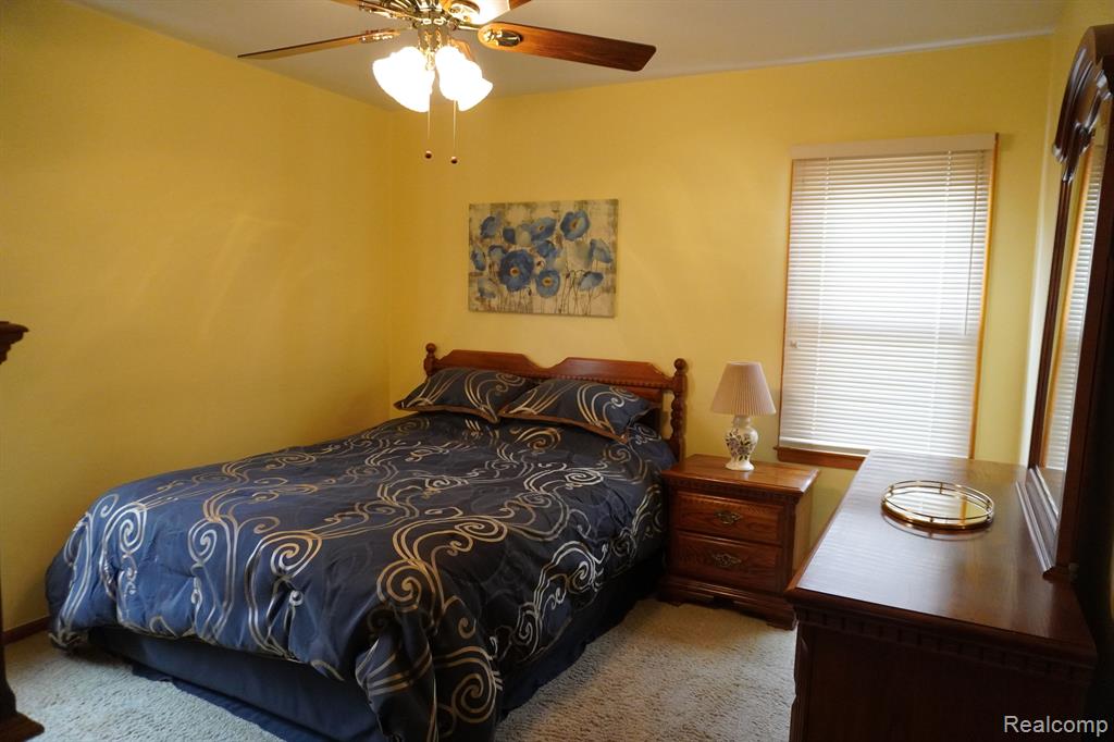 8098 SUNBURST, Center Line, MI 48015 — Photo 13