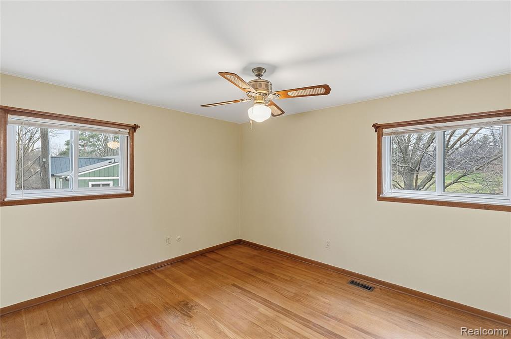 116 Whims Lane, Rochester, MI 48306 — Photo 13
