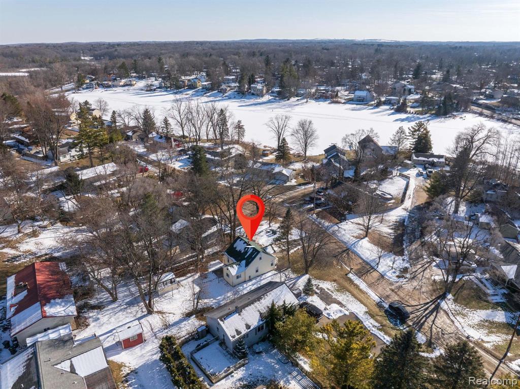 440 Bunny Run Boulevard, Lake Orion, MI 48362 — Photo 26
