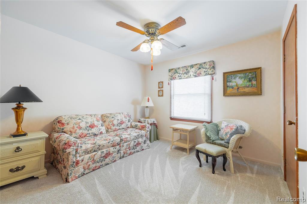 8597 Mathias Drive, 43, Grosse Ile, MI 48138 — Photo 18