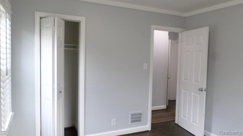 22463 Nevada Avenue, Eastpointe, MI 48021 — Photo 14