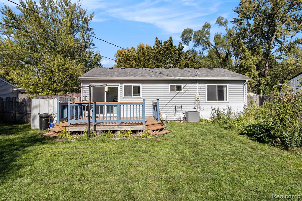 1658 Foley Avenue, Ypsilanti, MI 48198 — Photo 24