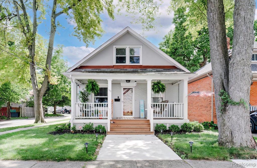 139 W WASHINGTON Street, Romeo, MI 48065 — front exterior