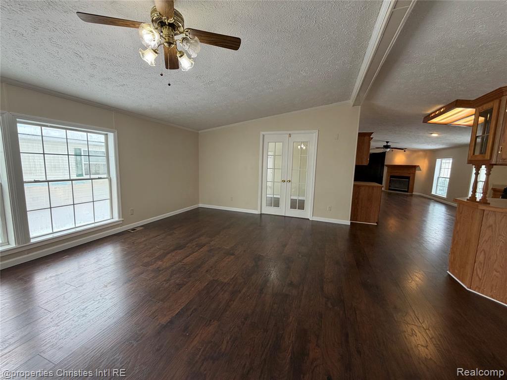 45869 Bonaventure Drive, Macomb, MI 48044 — Photo 5
