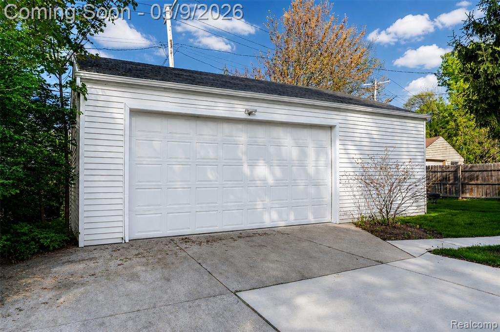 15417 Leona Drive, Redford, MI 48239 — Photo 39