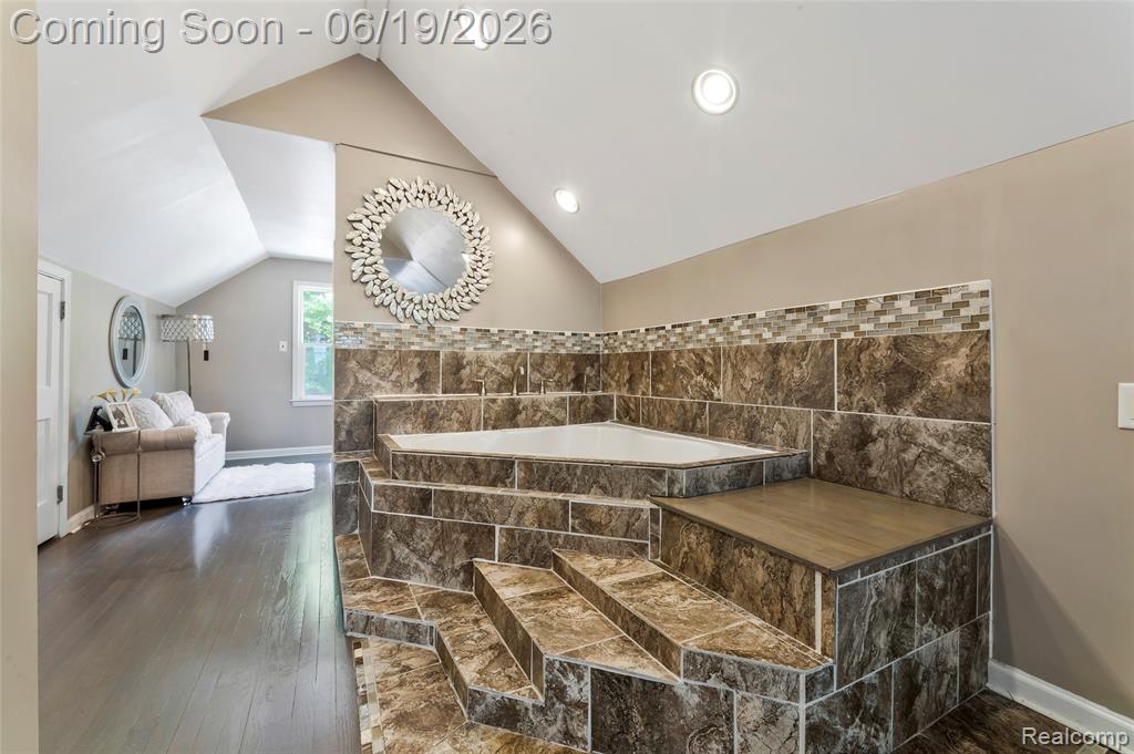 16216 Burgess, Detroit, MI 48219 — Photo 30