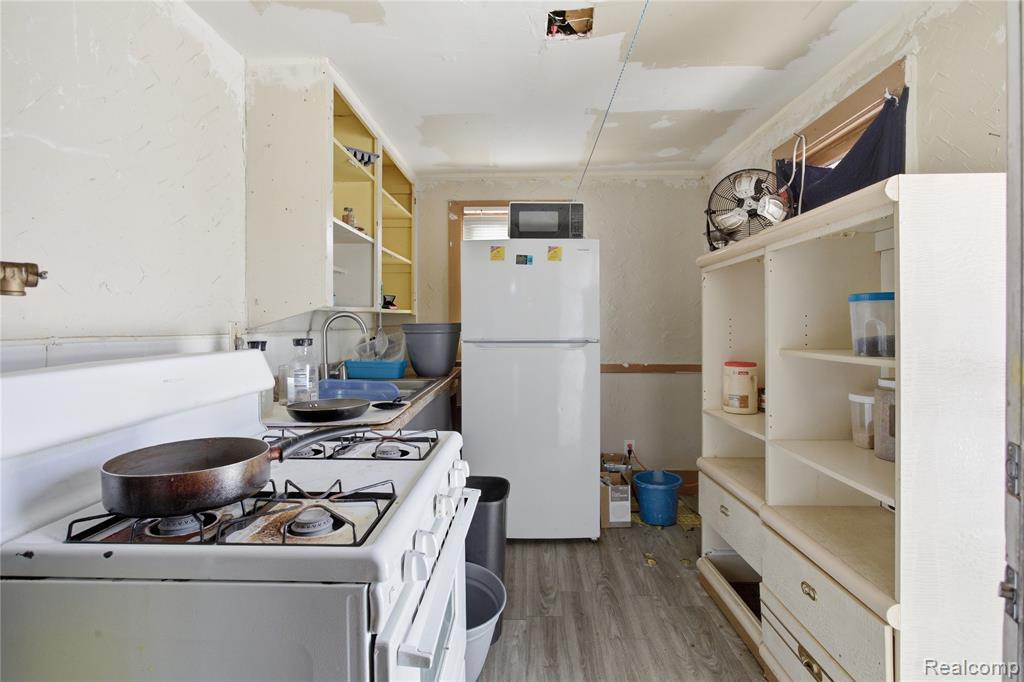 15400 Cruse Street, Detroit, MI 48227 — Photo 30