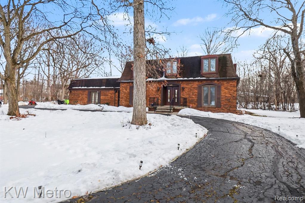 5865 Dunmore Court, West Bloomfield, MI — Photo 4