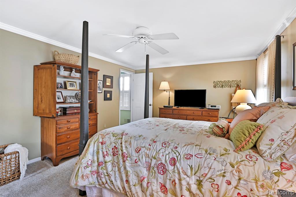 41001 RAYBURN Drive, Northville, MI 48168 — Photo 21