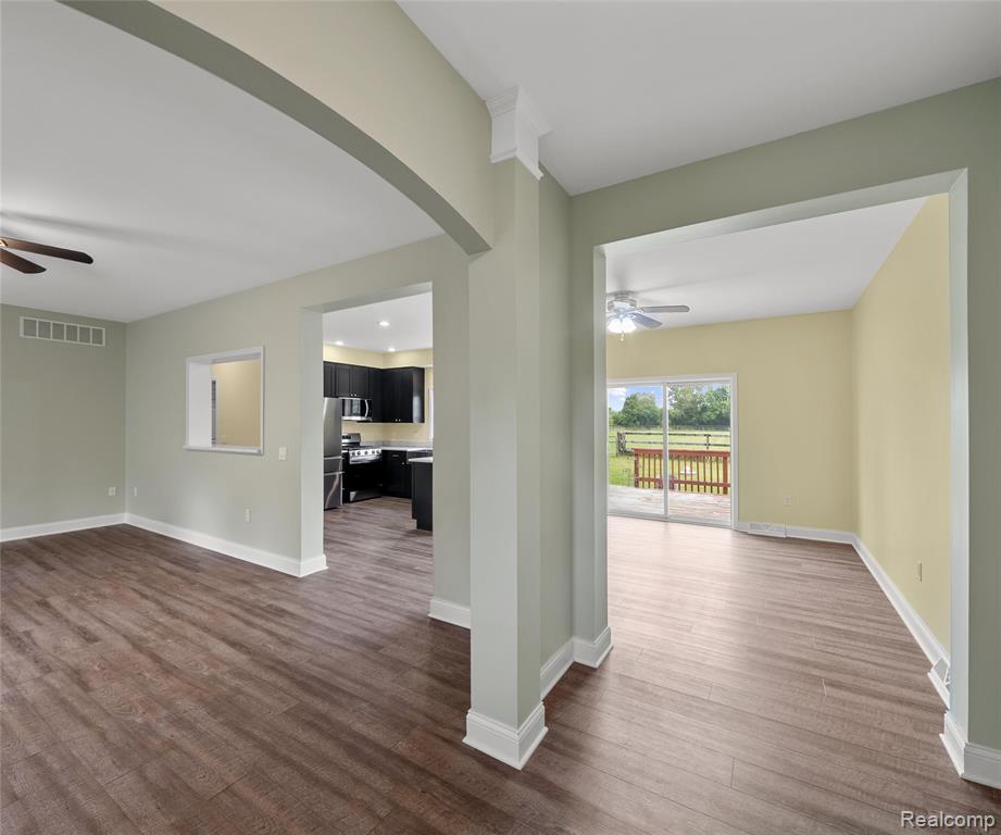 48196 Martz Road, Van Buren, MI 48111 — Photo 4