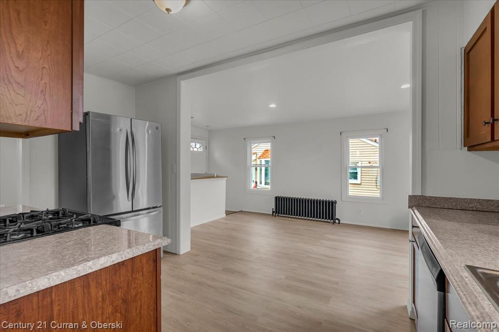 5580 S Merriman Road, Wayne, MI 48184 — Photo 8