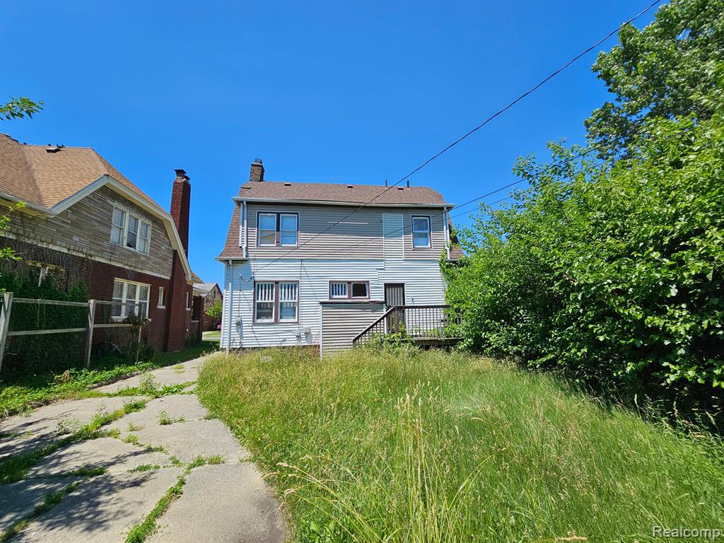 325 W NEVADA Street, Highland Park, MI 48203 — Photo 6