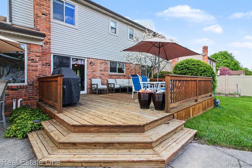 610 Thurber Drive, Troy, MI 48085 — Photo 15