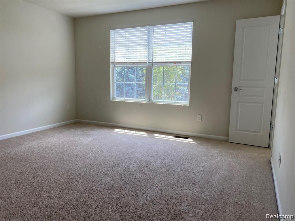 44685 Ellery Lane, Novi, MI — Photo 19